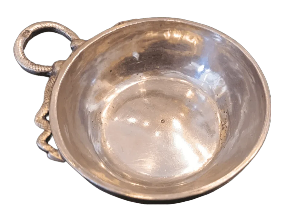 Tastevin en argent massif à anse serpentiforme, Paris, XVIIIe siècle, vue 1